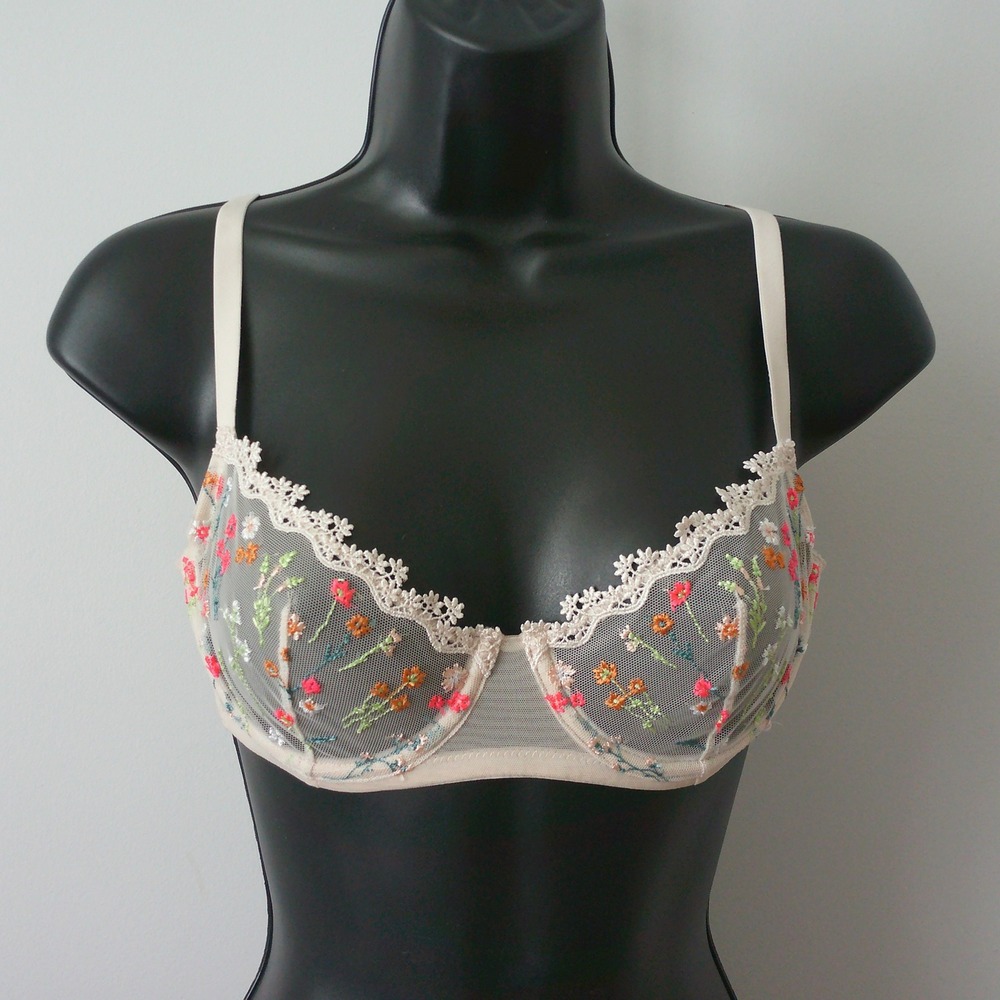 Huit Paris Fairy Dainty Embroidered Floral Sheer Mesh Underwire Bra 32B Cream
